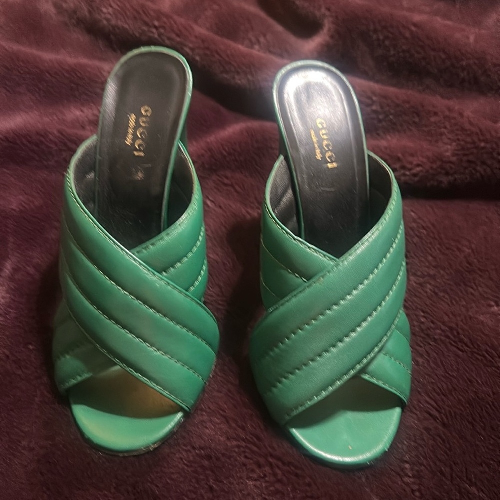 Gucci Green Quilted Leather Webby Crisscross              Mule Sandals